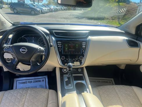 Used 2023 Nissan Murano Platinum w/ Cargo Package image 13
