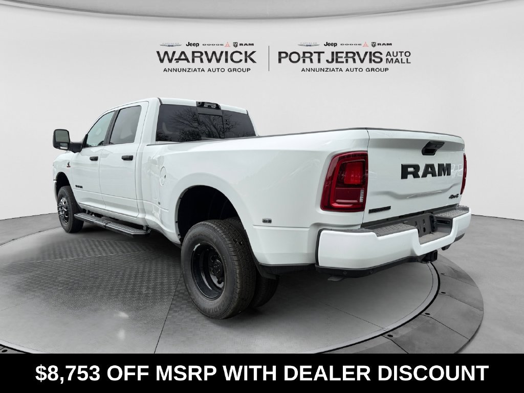 New 2026 RAM 3500 Big Horn AWD/4WD image 3