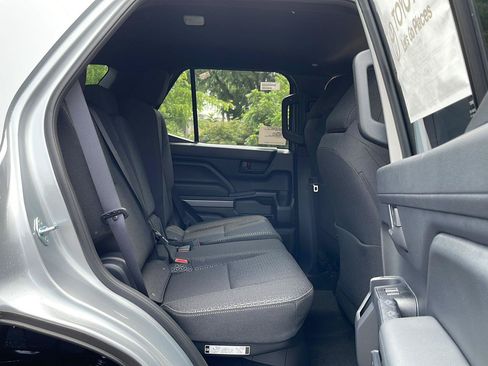 New 2026 Toyota 4Runner SR5 AWD/4WD image 13