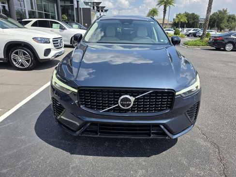 Used 2024 Volvo XC60 B5 Plus w/ Protection Package Premier AWD/4WD image 4