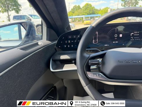Used 2024 Lucid Air Pure RWD image 13