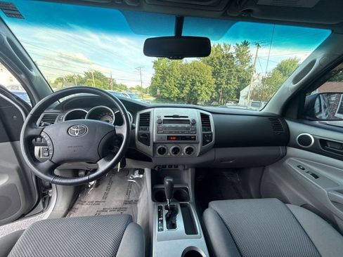 Used 2010 Toyota Tacoma 4x4 Access Cab V6 image 20