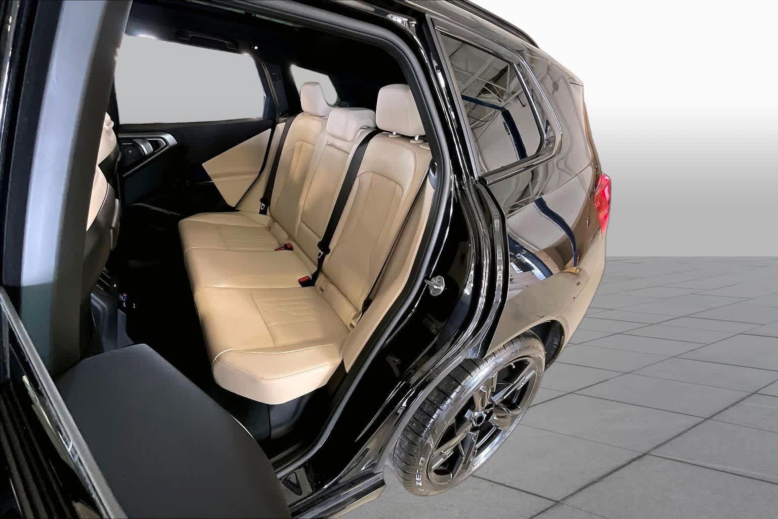 Used 2026 BMW X3 M50 AWD/4WD image 19