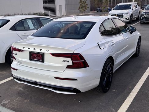 Used 2024 Volvo S60 B5 Plus w/ Climate Package image 6