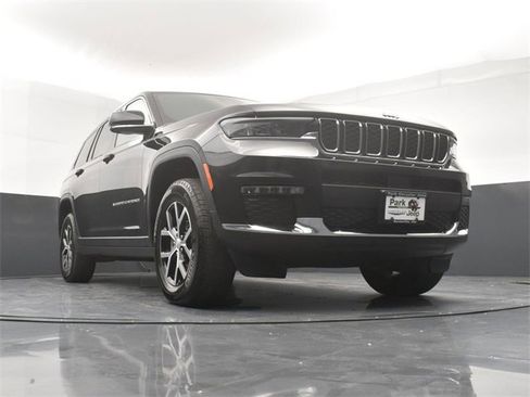 Used 2025 Jeep Grand Cherokee L Limited w/ Trailer Tow Package image 19