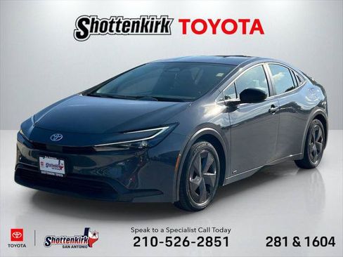 Certified 2023 Toyota Prius LE AWD/4WD image 1
