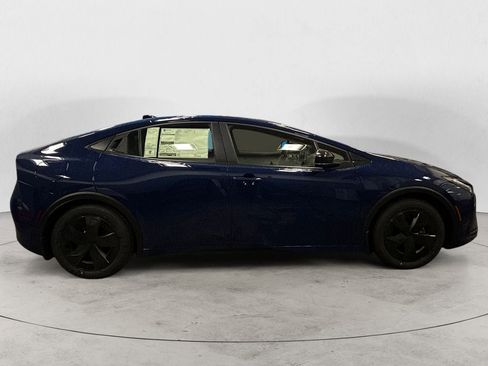 New 2026 Toyota Prius Plug-In Hybrid image 6