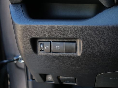Certified 2025 Toyota RAV4 XLE AWD/4WD image 27
