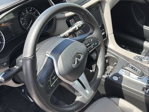 Used 2023 INFINITI QX50 Sensory AWD/4WD image 11