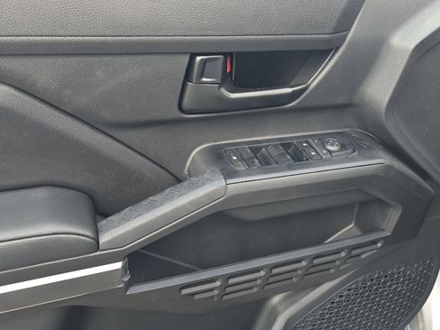 New 2026 Toyota Tacoma SR5 image 11