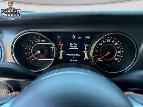Used 2023 Jeep Gladiator Mojave w/ Dual Top Group AWD/4WD image 26