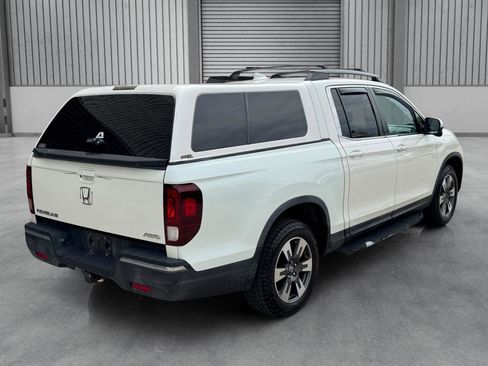 Used 2017 Honda Ridgeline RTL-T image 35