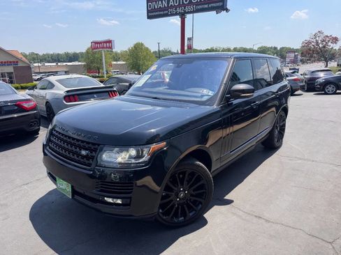 Used 2015 Land Rover Range Rover Supercharged AWD/4WD image 2