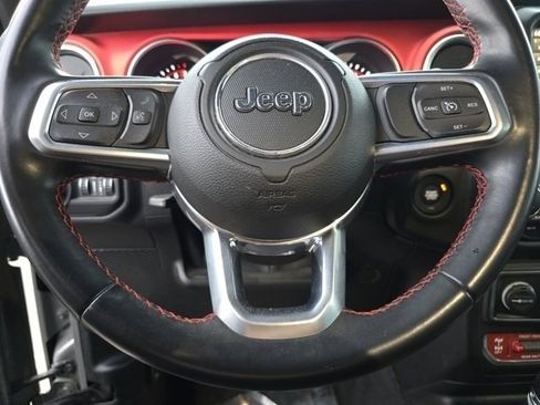 Used 2021 Jeep Wrangler Unlimited Rubicon image 37