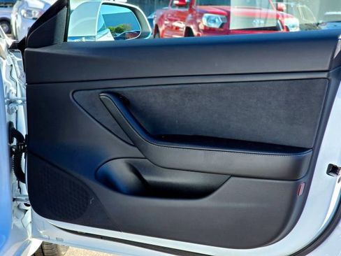 Used 2019 Tesla Model 3 Performance AWD/4WD image 27