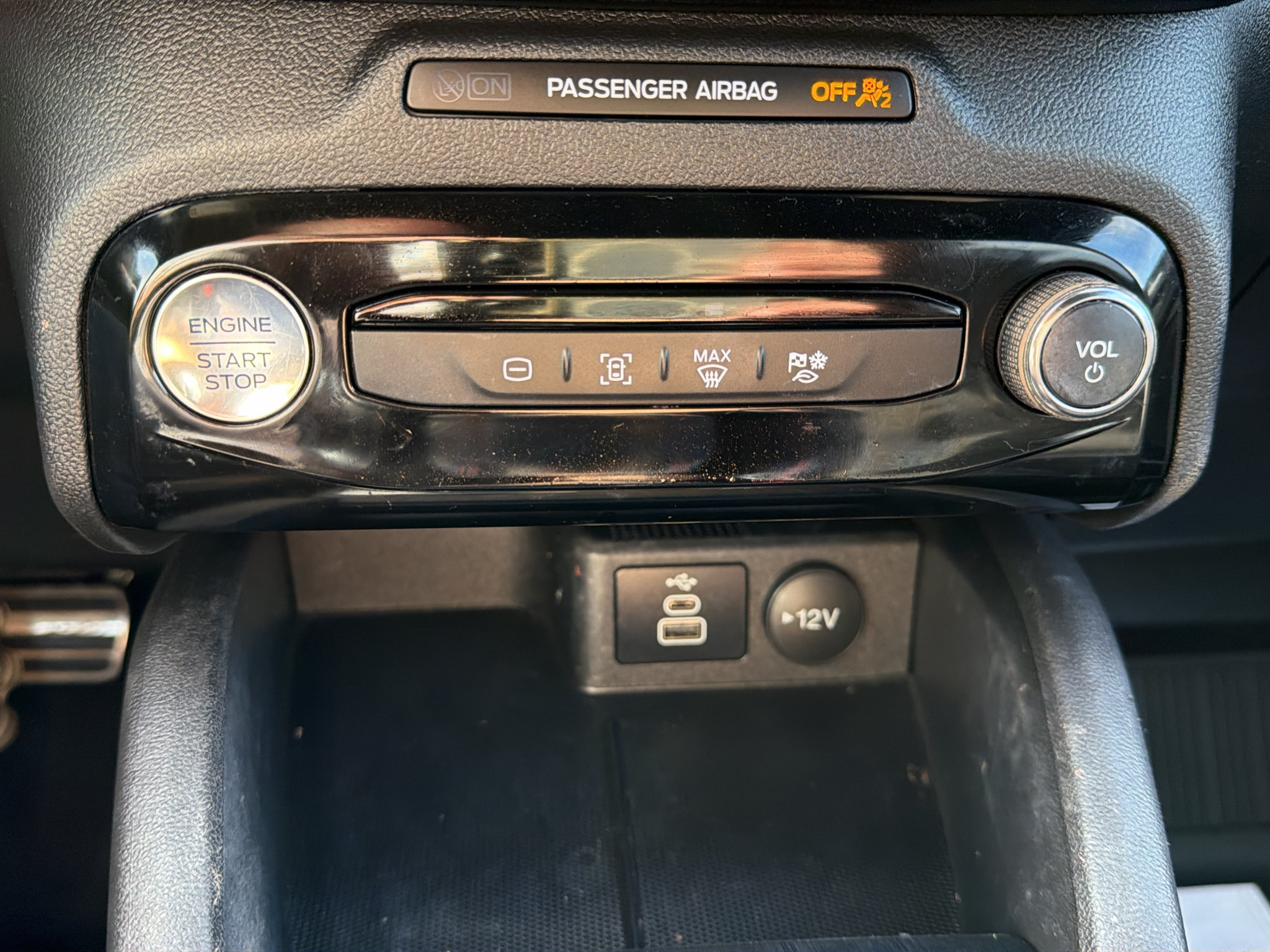 Used 2024 Ford Escape ST-Line Select w/ Tech Pack #1 AWD/4WD image 31