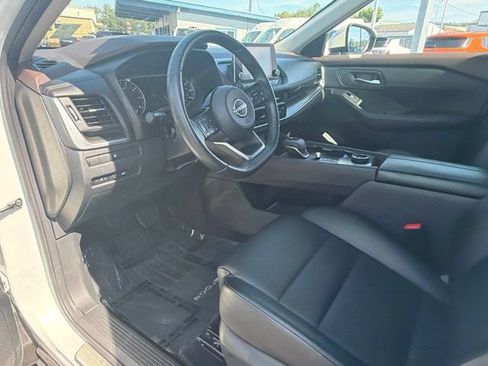 Used 2023 Nissan Rogue SV w/ SV Premium B Package AWD/4WD image 19