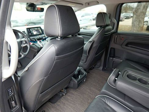 Used 2023 Honda Odyssey Elite image 23