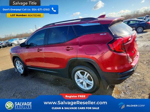 Used 2018 GMC Terrain SLE w/ Driver Convenience Package AWD/4WD image 3