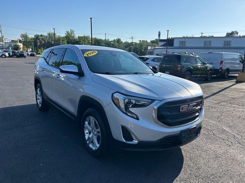 Used 2020 GMC Terrain SLE image 20