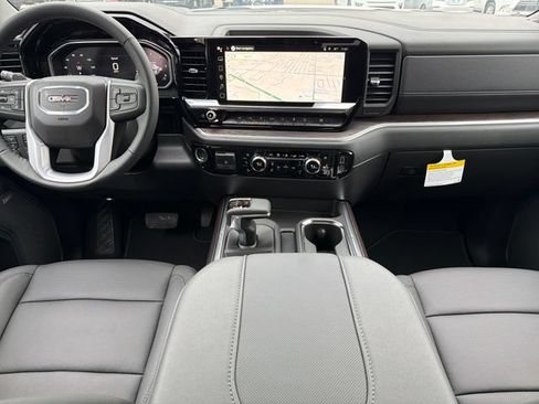 New 2026 GMC Sierra 1500 SLT w/ SLT Premium Plus Package AWD/4WD image 9