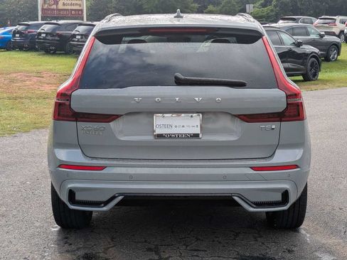 New 2026 Volvo XC60 T8 Plus w/ Climate Package PRO AWD/4WD image 5