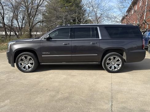 Used 2017 GMC Yukon XL Denali w/ Open Road Package image 3