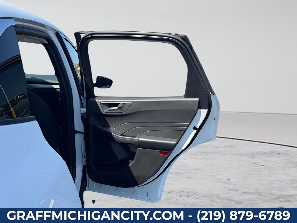 Used 2024 Ford Escape Active AWD/4WD image 28