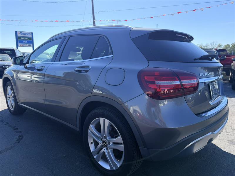 Used 2020 Mercedes-Benz GLA 250 4MATIC image 8