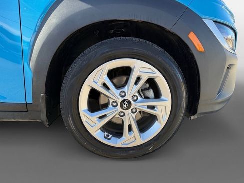 Used 2022 Hyundai Kona SEL w/ Cargo Package image 9