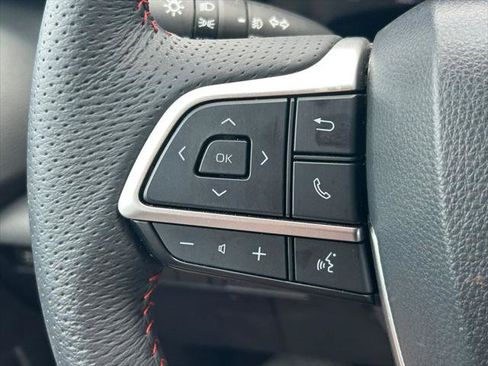 Certified 2025 Toyota Sienna XSE w/ XSE Premium Package AWD/4WD image 43