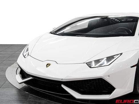 Used 2015 Lamborghini Huracan LP 610-4 AWD/4WD image 13