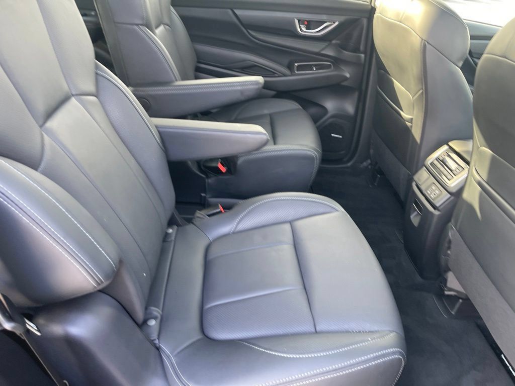 Used 2023 Subaru Ascent Limited w/ Technology Package AWD/4WD image 32