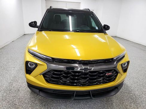 Used 2024 Chevrolet TrailBlazer RS w/ Convenience Package image 2