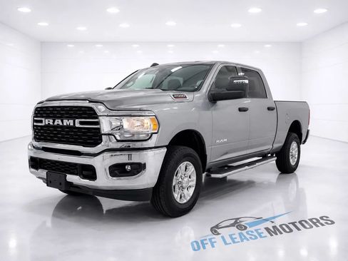 Used 2024 RAM 2500 Big Horn w/ Bed Utility Group AWD/4WD image 1