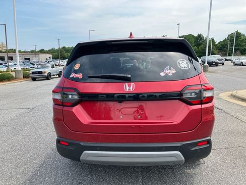 Used 2025 Honda Pilot EX-L image 18