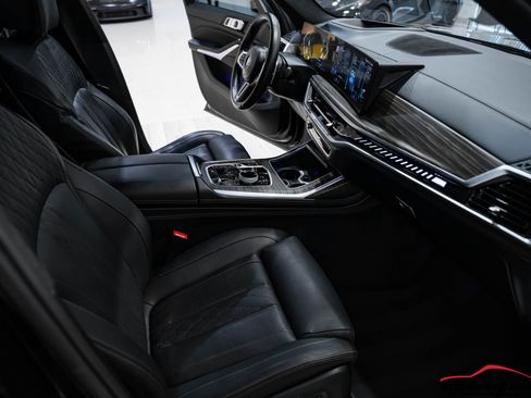 Used 2023 BMW X7 M60i w/ Executive Package image 47