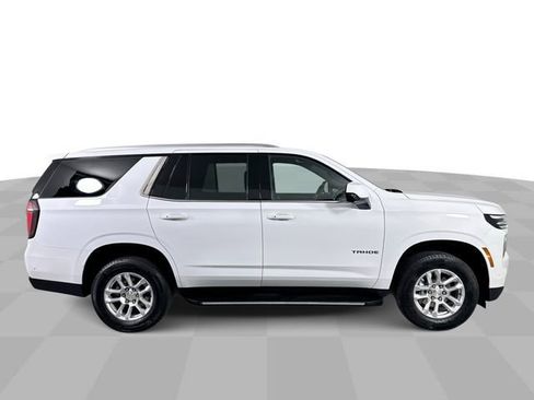 Used 2025 Chevrolet Tahoe LT AWD/4WD image 9
