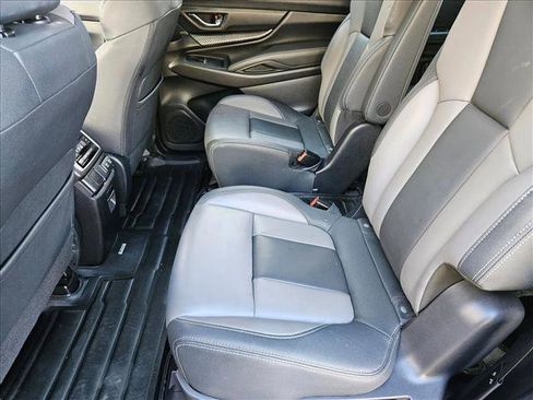 Used 2022 Subaru Ascent Onyx Edition image 17