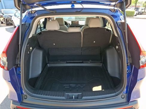 Used 2025 Honda CR-V LX image 31