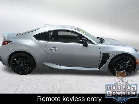 Used 2023 Toyota GR86 Premium w/ ALL Weather Mat Package (TMS) RWD image 5