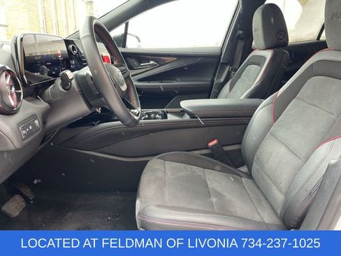 Used 2024 Chevrolet Blazer EV RS image 17