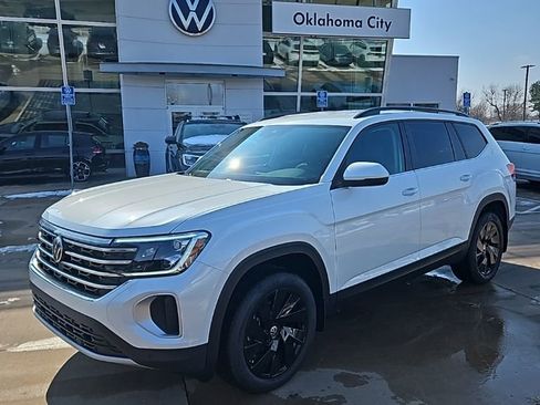 New 2026 Volkswagen Atlas SE AWD/4WD image 1