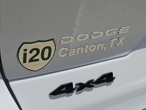New 2026 Jeep Grand Cherokee Summit w/ Obsidian Package AWD/4WD image 7