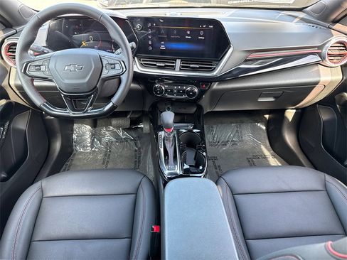 Used 2026 Chevrolet Trax RS image 21