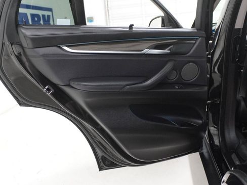 Used 2016 BMW X5 xDrive50i AWD/4WD image 27