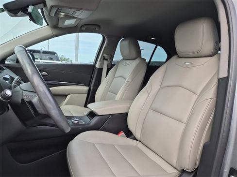 Certified 2023 Cadillac XT4 Luxury image 18