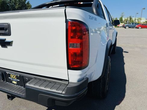 Used 2019 Chevrolet Colorado ZR2 w/ ZR2 Dusk Special Edition image 16