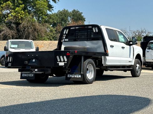 New 2025 Ford F350 XL w/ XL Chrome Package image 3
