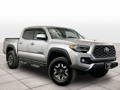 Used 2023 Toyota Tacoma TRD Off-Road AWD/4WD image 2